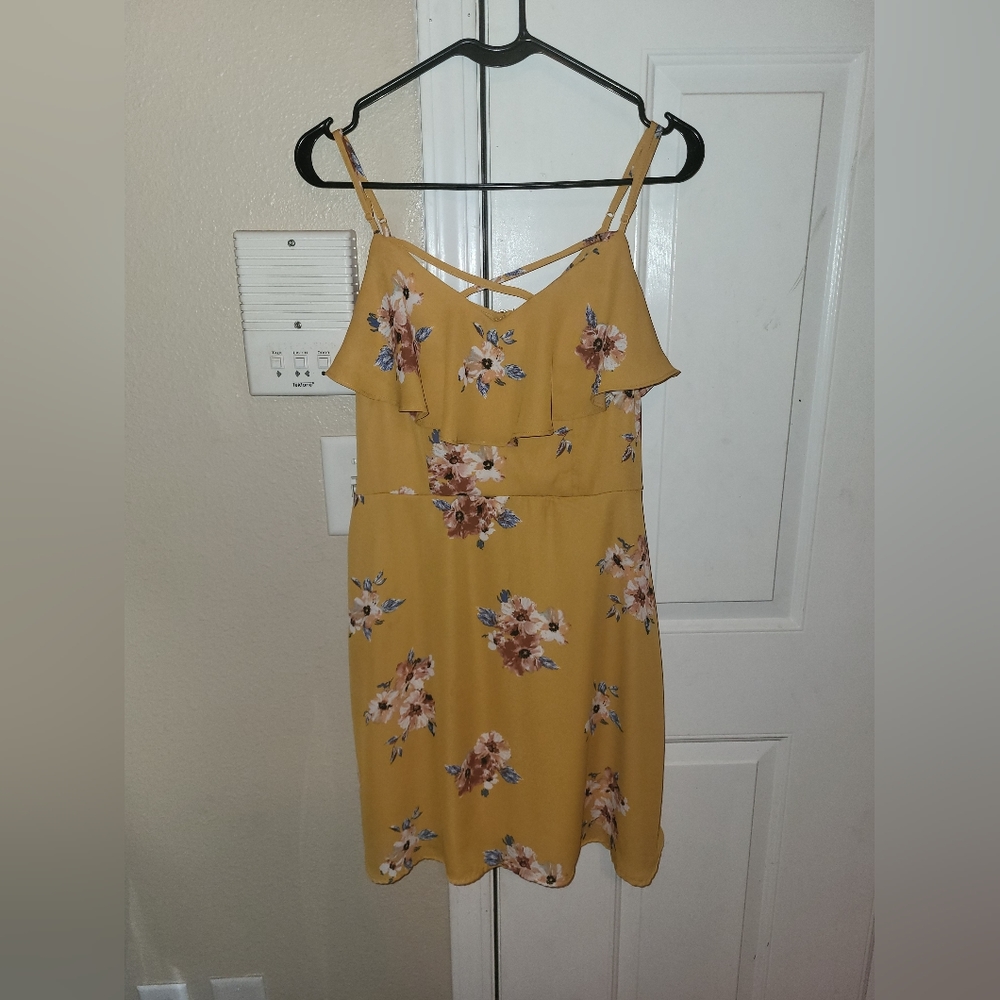 Yellow sleeveless dress